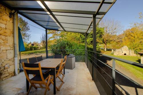 Grolejac House | Gite De L'école