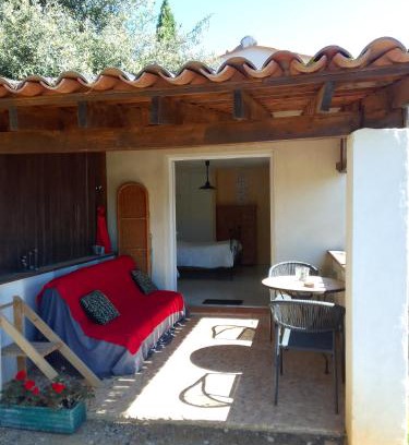 Roches Grises House | Gite de l'Etang proche des Grands Buffets