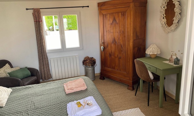 Saint-Gilles-Croix-de-Vie Villa | Gite Dans une Villa ,quartier Calme à 500 m de la Plage Boisvinet