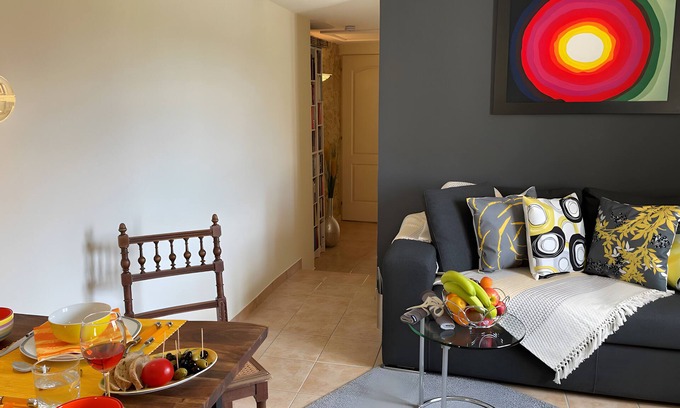 Barjac Apartment | Gite Jaune – Paradise of Provence