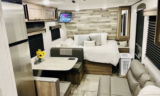 Starkville House | Glamper Camper: Glamp Site 6 mi from MSU