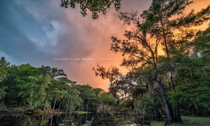 Fort White House | "Glamping" at the Lazy Turtle Lodge - Turtle Palace Unit