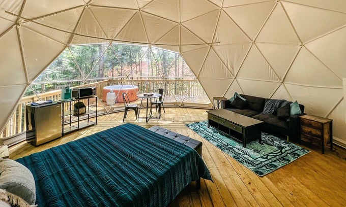 Mooresboro RV Rental | Glamping forest dome with hot tub in NC