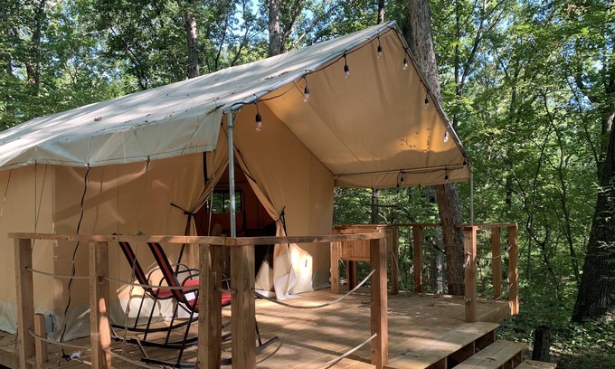 Eldon RV Rental | Glamping in Lake of the Ozarks, minutes from Bagnell Dam