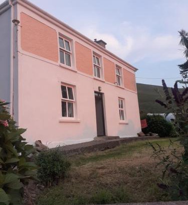 Dunquin House | Gleann Loic Farmhouse
