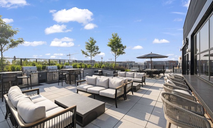 NoMa Apartment | Global Luxury Suites at Capitol Hill