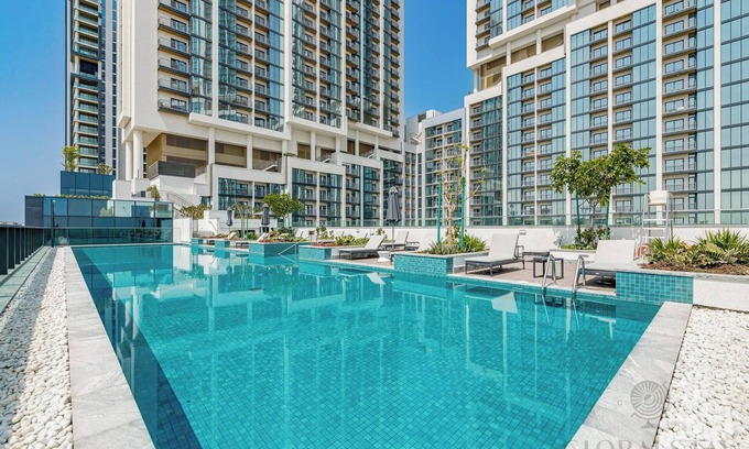 Nad Al Sheba Apartment | GLOBALSTAY. The Crest Tower C Apartments