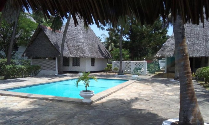 Diani Beach Villa | Glory Ocean Villas - Diani