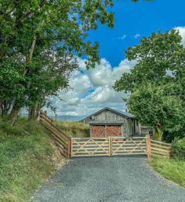 Machynlleth House | Glyndwr Way Cabin