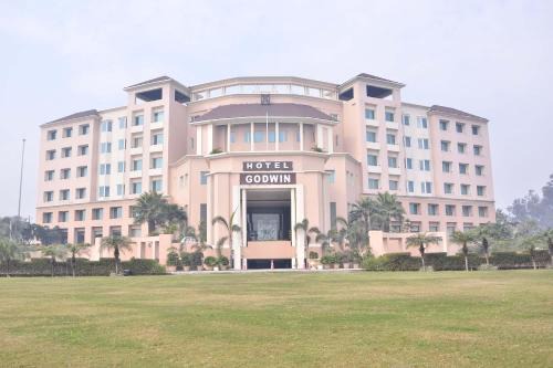 Meerut Hotel | Godwin Meerut