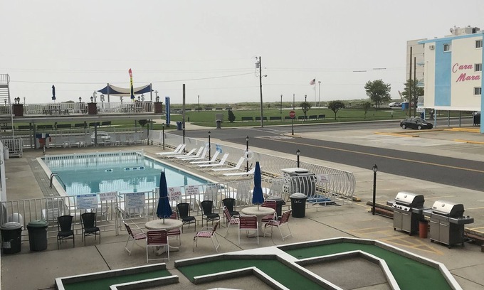 Wildwood Crest Hotel | Gold Crest Motel