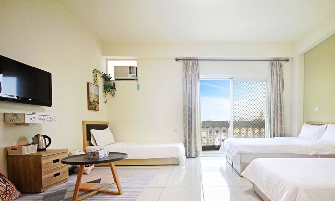 Jinning House | Golden Year B&B