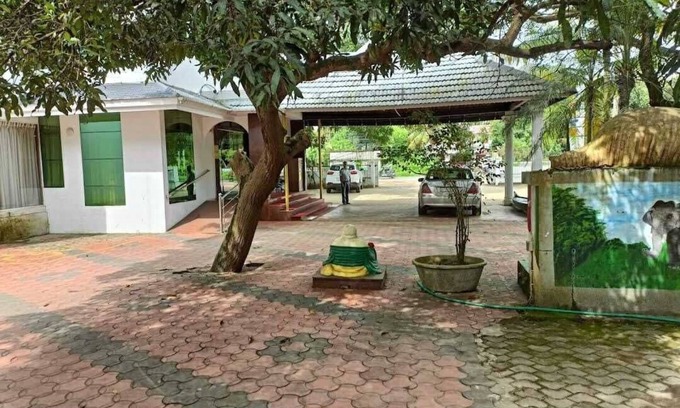 North Paravur Hotel | GOPIKA REGENCY