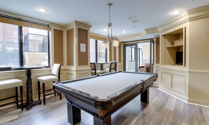 Ballston Apartment | Gorgeous 2 Condo Ballston place w-GYM