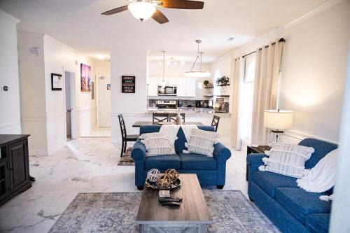 Central Myrtle Beach Apartment | Gorgeous Condo on Golf Course Near Broadway
