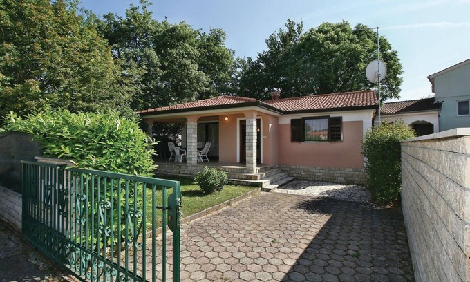 Antonci House | Gorgeous home in Porec with WiFi