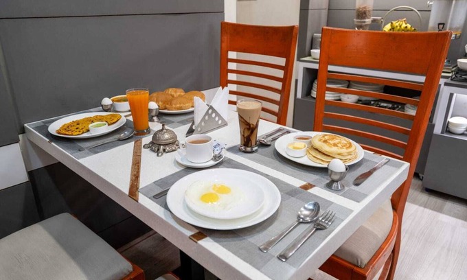 Greater Kailash I Hotel | Grand Ffour