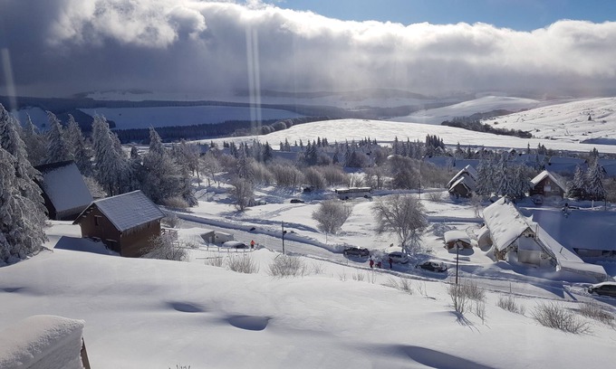 Besse-et-Saint-Anastaise Apartment | Grand Studio Superbesse breathtaking view of the Cantal mountains