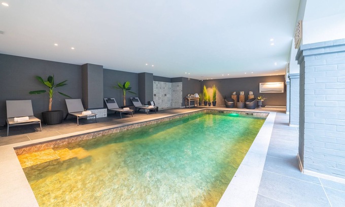 Historical Center Bruges Hotel | Grand Hotel Normandy by CW Hotel Collection