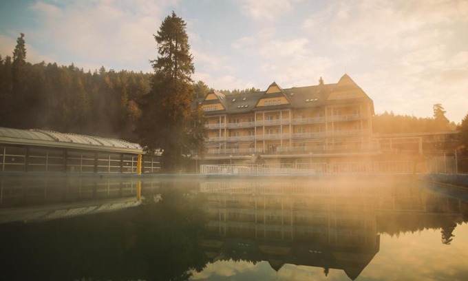 Vysne Ruzbachy Hotel | Grand Hotel Strand