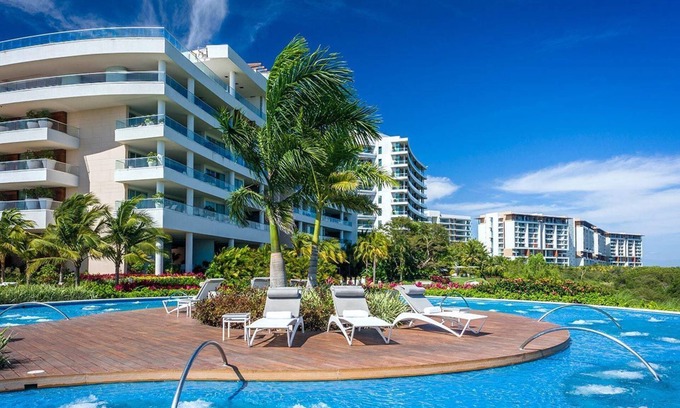 Bucerias Resort | Grand Luxxe Loft 1 BR