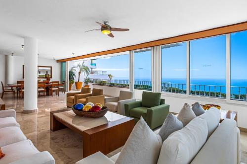Conchas Chinas House | Grand Miramar APH1