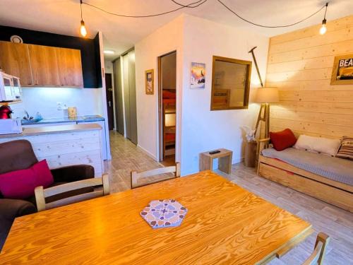 Beaufort Apartment | Grand studio cabine 4 pers. avec garage à 600m des remontées mécaniques - FR-1-342-334