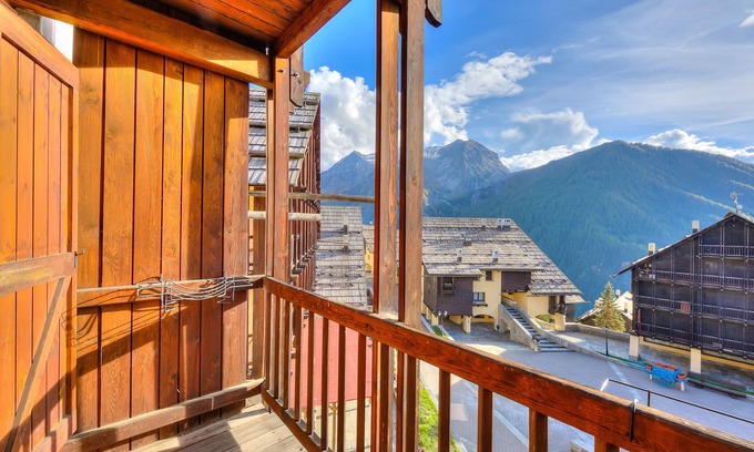 Champlas du Col Apartment | Grange Hike & Ski - 35C Sestriere