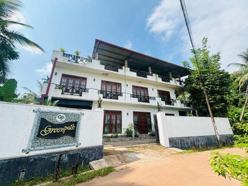 Minuwangoda House | Green Path