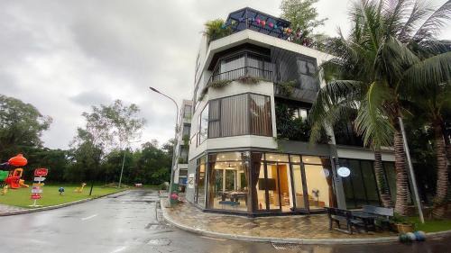 Ngoc Quang Apartment | Green Villa 5 phòng ngủ ở Flamingo Đại Lải Resort