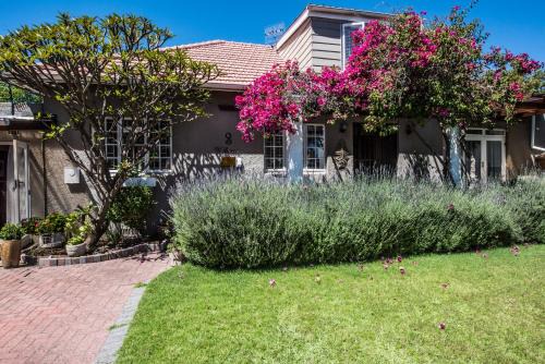 Claremont Bed & Breakfast | Greenlawns B&B