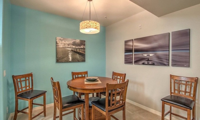 Parkwood Ranch Condo | Ground floor pool side condo