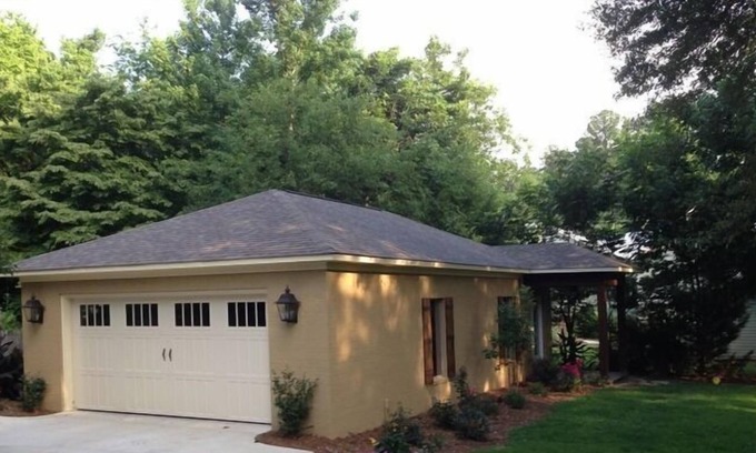 Oxford Cottage | Guest House close to Oxford Square and Ole Miss Campus