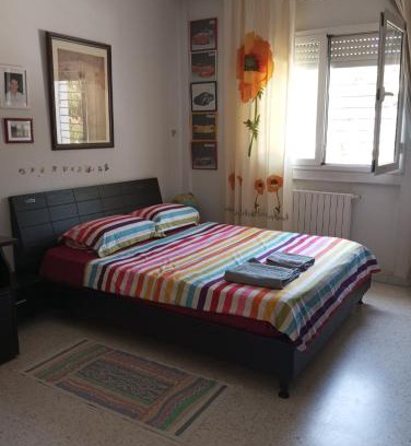 Ariana Bed & Breakfast | Guest Room Near Airport