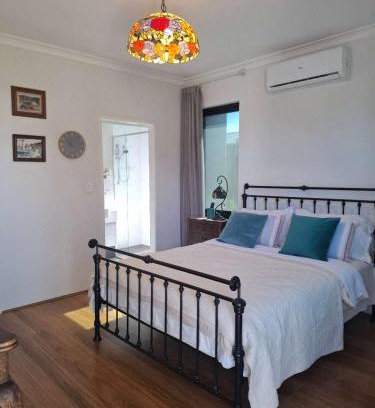 Brentwood House | Guest Suite, Private Entrance, Bathroom, Garden, No Overlap with Host