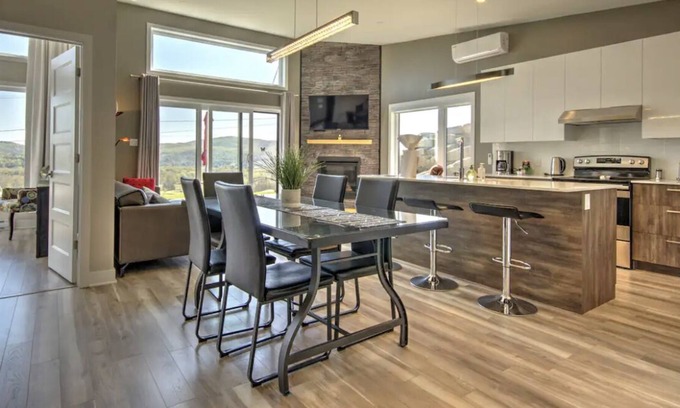 Saint-Jean-de-Matha House | Hôtel à la maison - 192-La Vue du golf avec spa