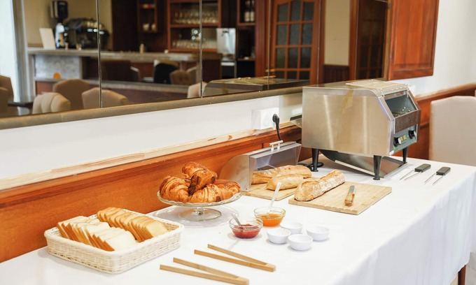 Lucciana Hotel | Hôtel Castellu