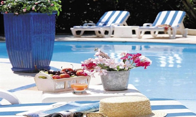 La Grande-Motte Hotel | Hôtel Les Rives Bleues