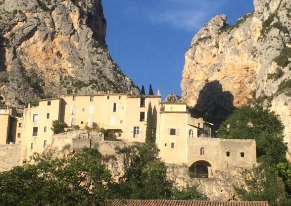 Moustiers-Sainte-Marie Apartment | Hôtel Particulier des Lumières
