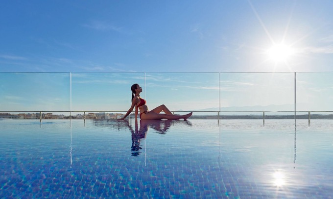 Salou City Centre Hotel | H10 Vintage Salou - Adults Only