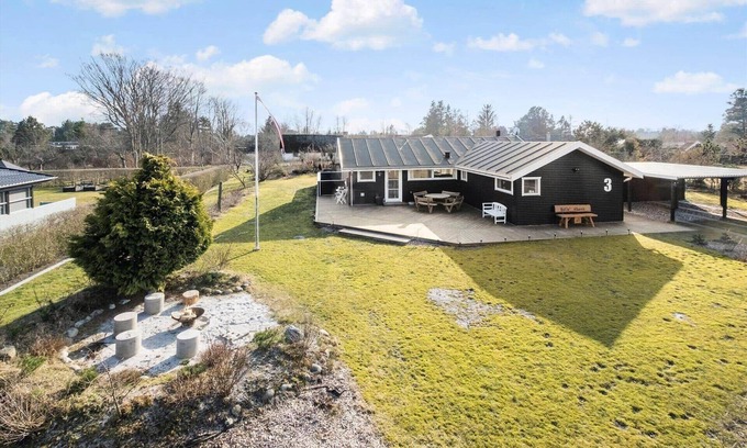 Hou House | HA201 Hals - Tigervej 3