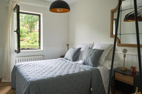 Irun Bed & Breakfast | Habitación azul en casa con encanto