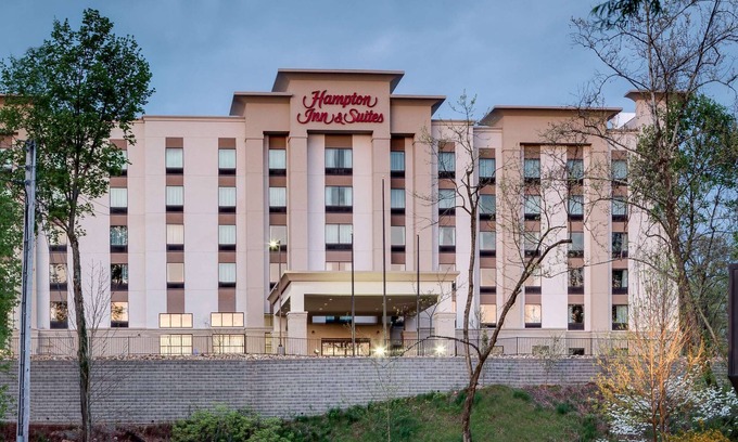 Knoxville Hotel | Hampton Inn & Suites Knoxville Papermill Drive