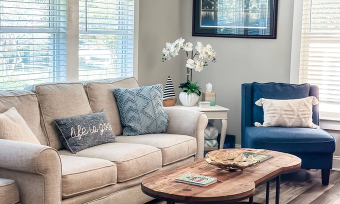 Hanahan House | Hanahan Hideaway : Family-Friendly & Central : Home away from home!