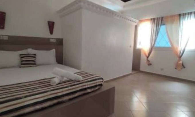 Ngaparou Apartment | Happy Bien être Accommodation 2 bedrooms, living room with 2 bathrooms