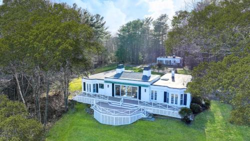 York Apartment | Harbor View and Playhouse - Close to Harbor York River