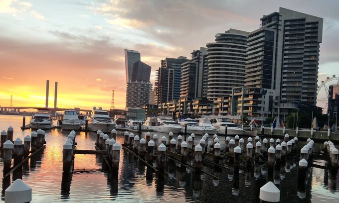 Docklands Hotel | Harbour Escape Apartments