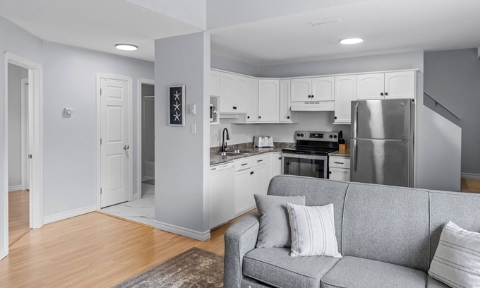 Summerside Apartment | Harbourview Loft B Two Bedroom Loft Apartment Located in Downtown Summerside