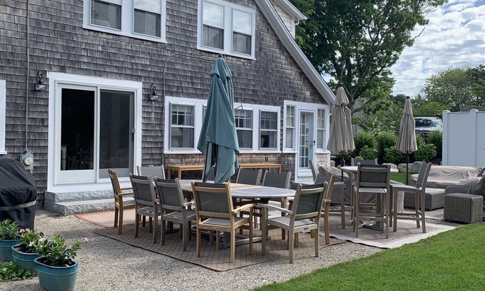 Harwich Port Cottage | Harwich Port -Walk to Atlantic Street Beach and Downtown Shops