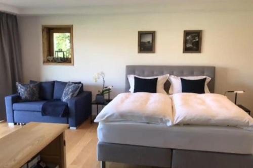 Sonnen Apartment | Haus Hochland - Moderne Alpenwohnung Garten&Natur